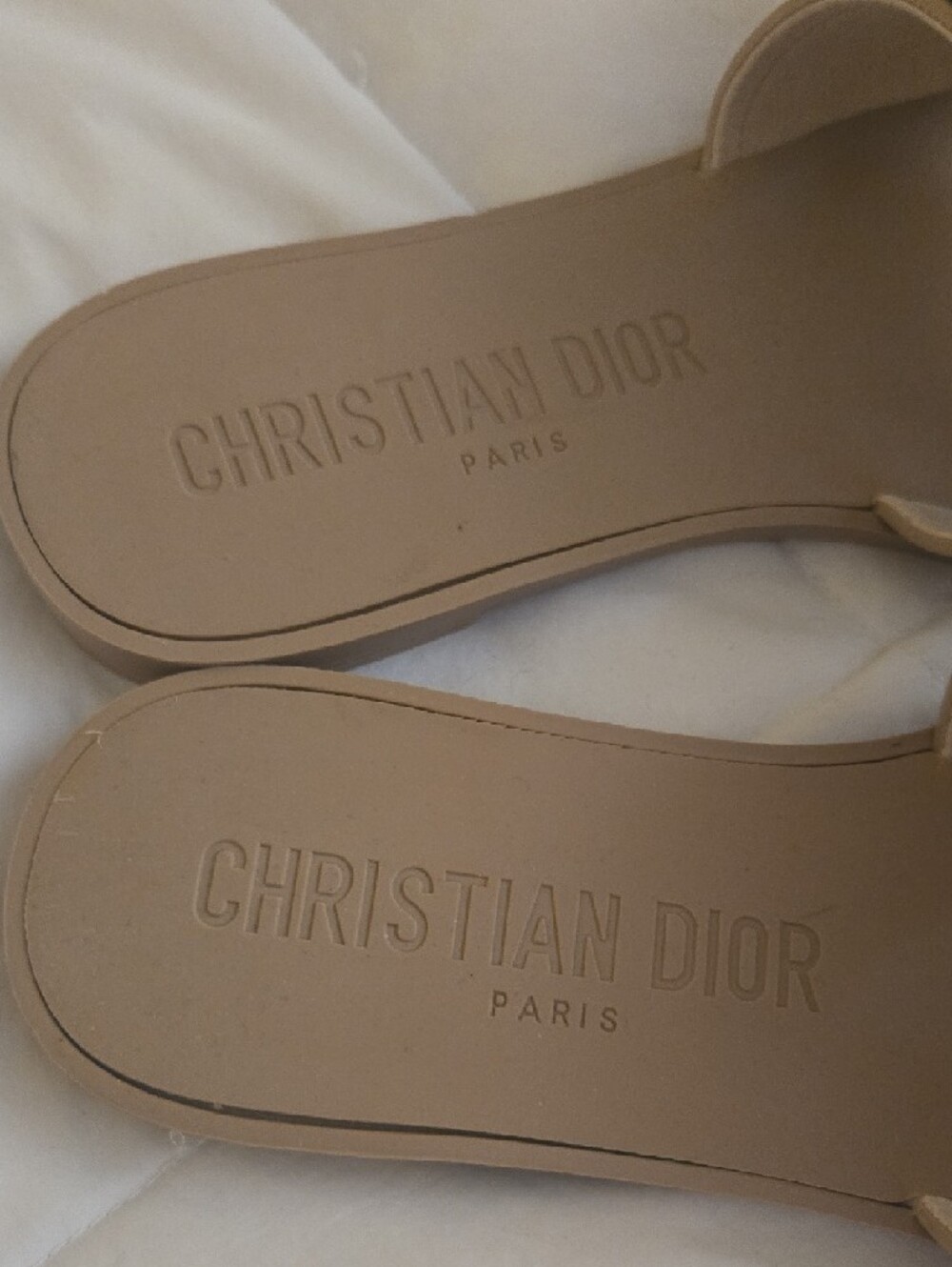 Beige Logo Star-Detail Slide Sandals - Picture 2 of 6